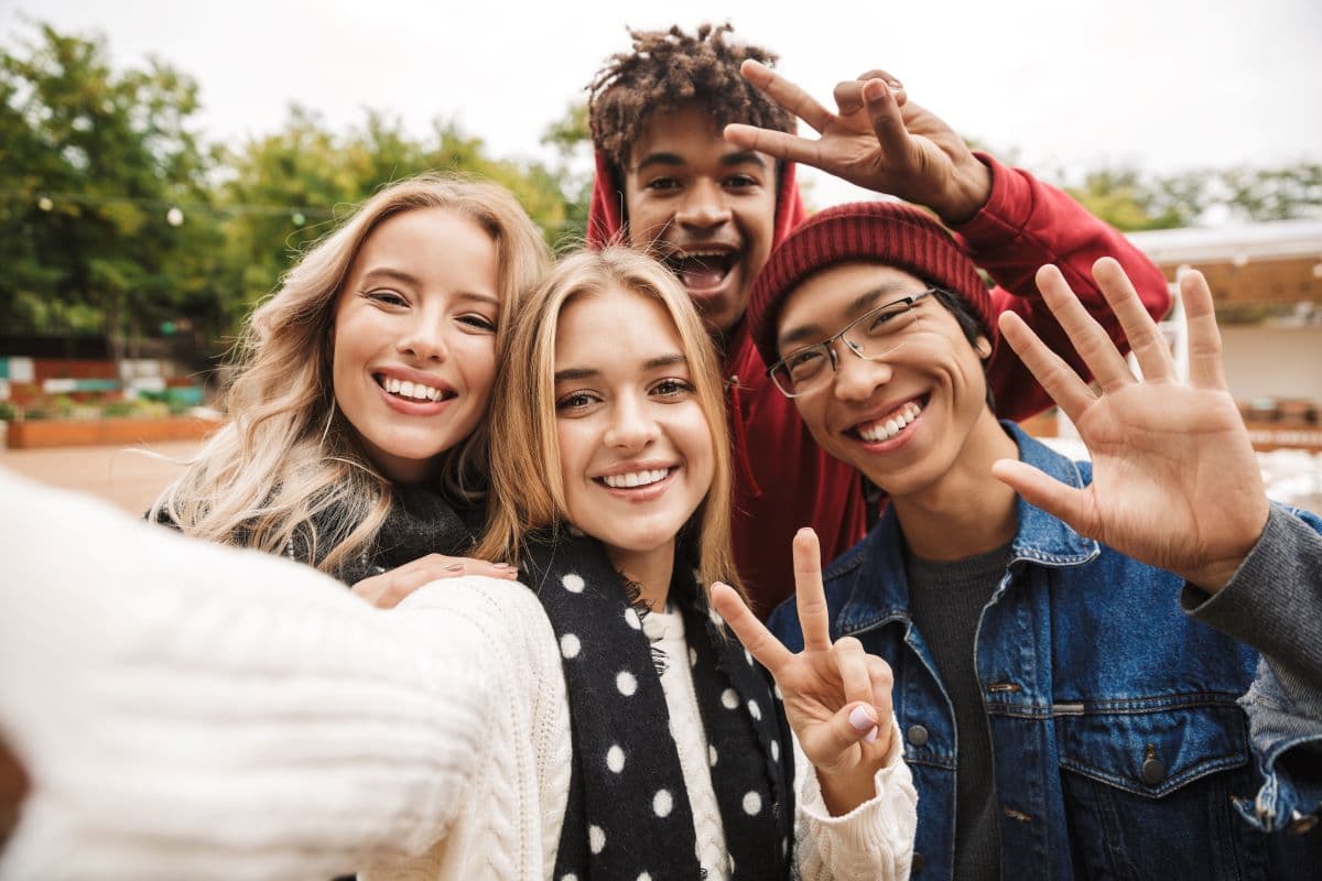 How Dentists Fix Uneven Teeth: Treatment Options Explained