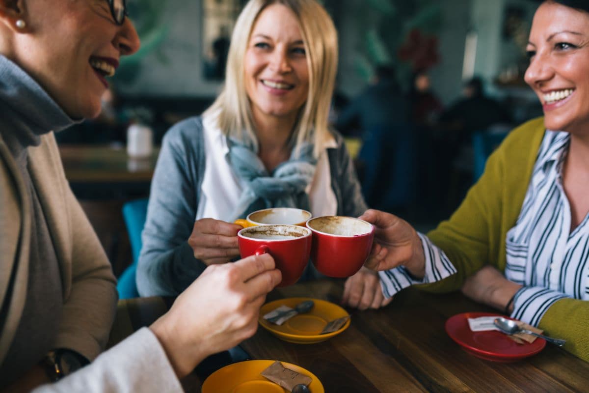 Recommended Practices for Drinking Tea and Coffee with Composite Bonding
