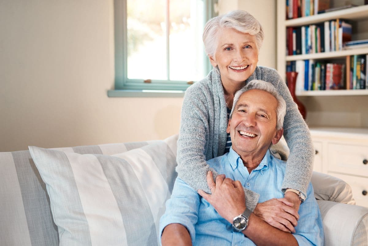 How to Spot the Early Signs of Peri-implantitis