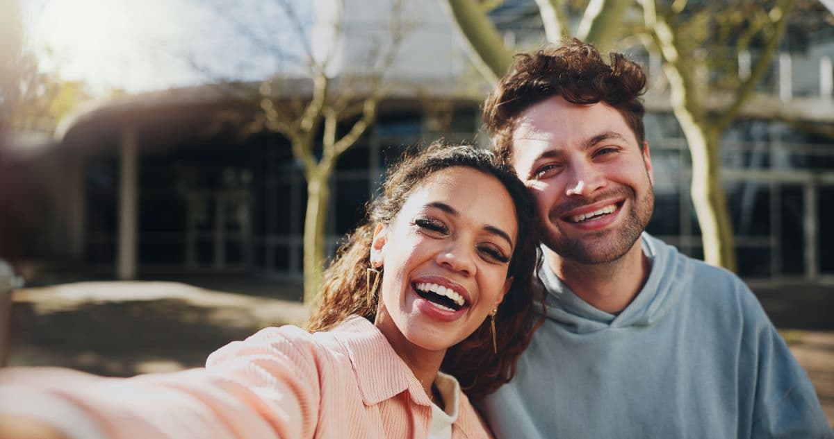 Can Porcelain Veneers Come Loose Over Time?