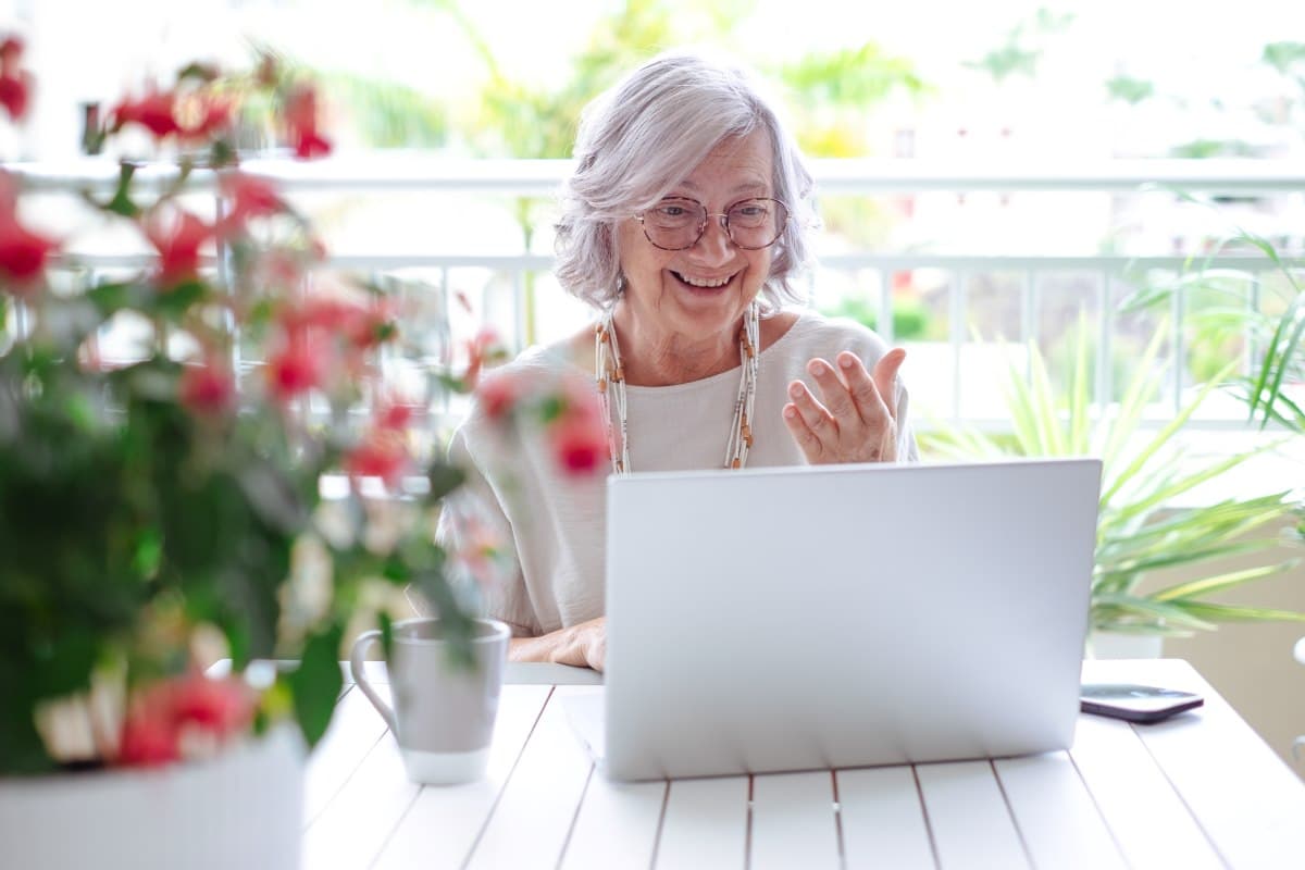 Is It Safe to Have Dental Implants After Orthognathic Surgery?