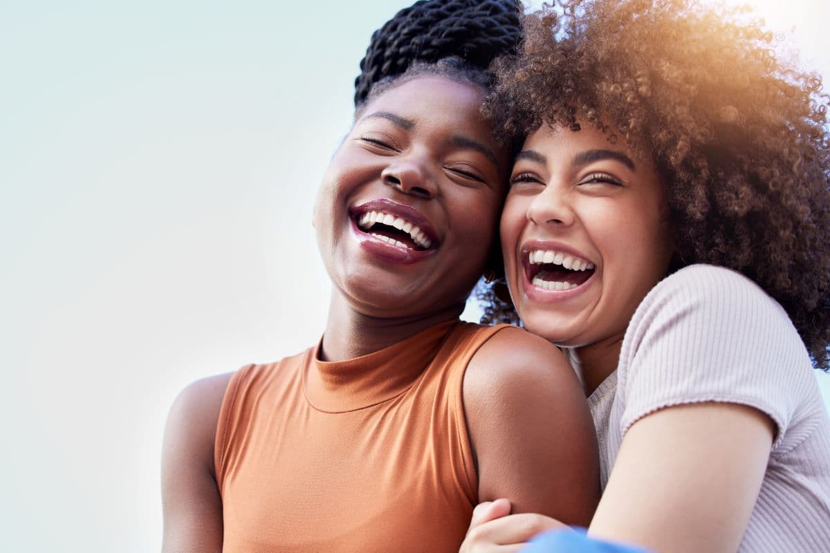 Do Teeth Whitening Strips Work on Composite Bonding?